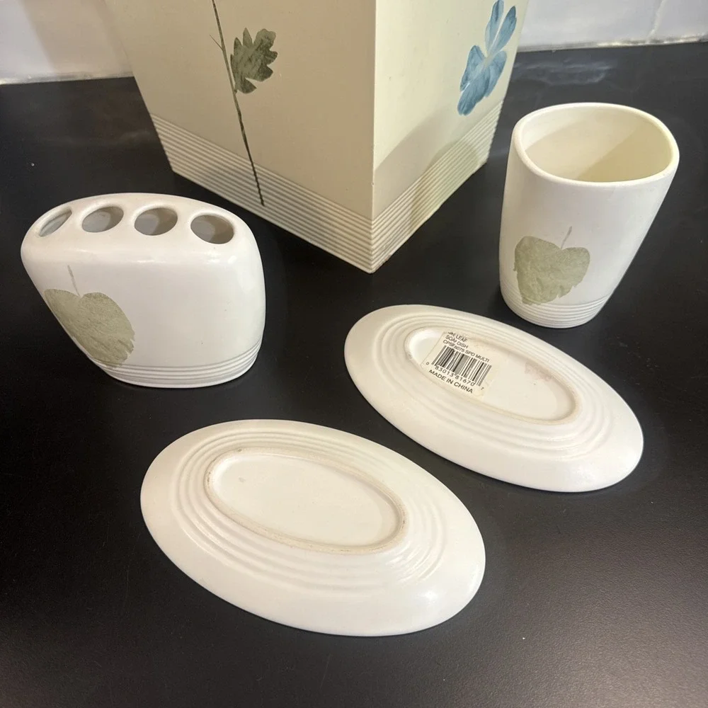 Croscill Spa Leaf Trashcan Toothbrush Holder Drinking Glass & 2 Soap Dishes